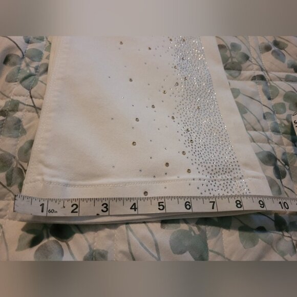 Guess Flare White Jeans with Gold Accents - Picture 13 of 14